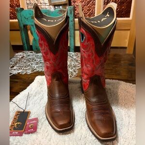 Ariat Womens Rawhide Red and Brown Leather Western Boots 8